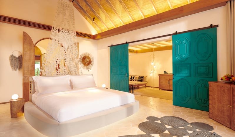 Fairmont Maldives Sirru Fen Fushi-DELUXE BEACH SUNSET VILLA BEDROOM 2_15637